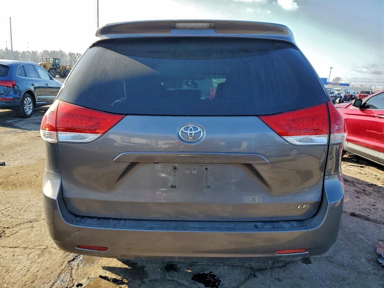 2012 Toyota Sienna le