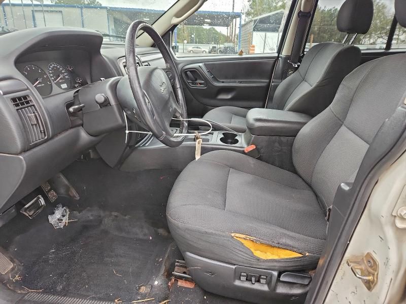 2002 Jeep Grand Cherokee Laredo