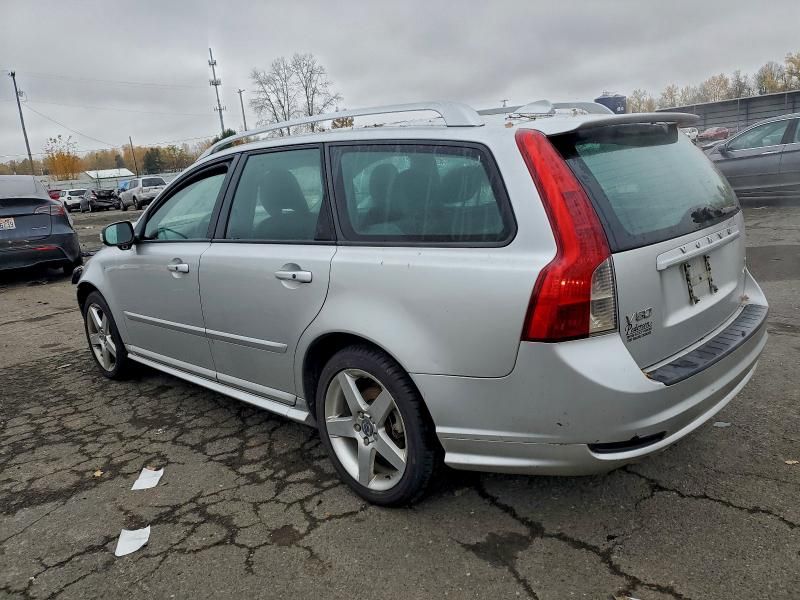2009 Volvo V50 T5