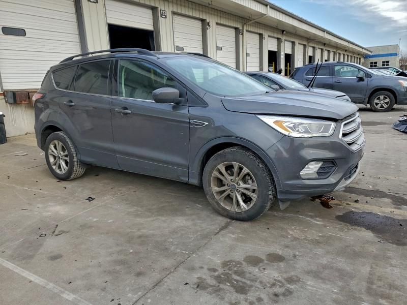 2018 Ford Escape sel