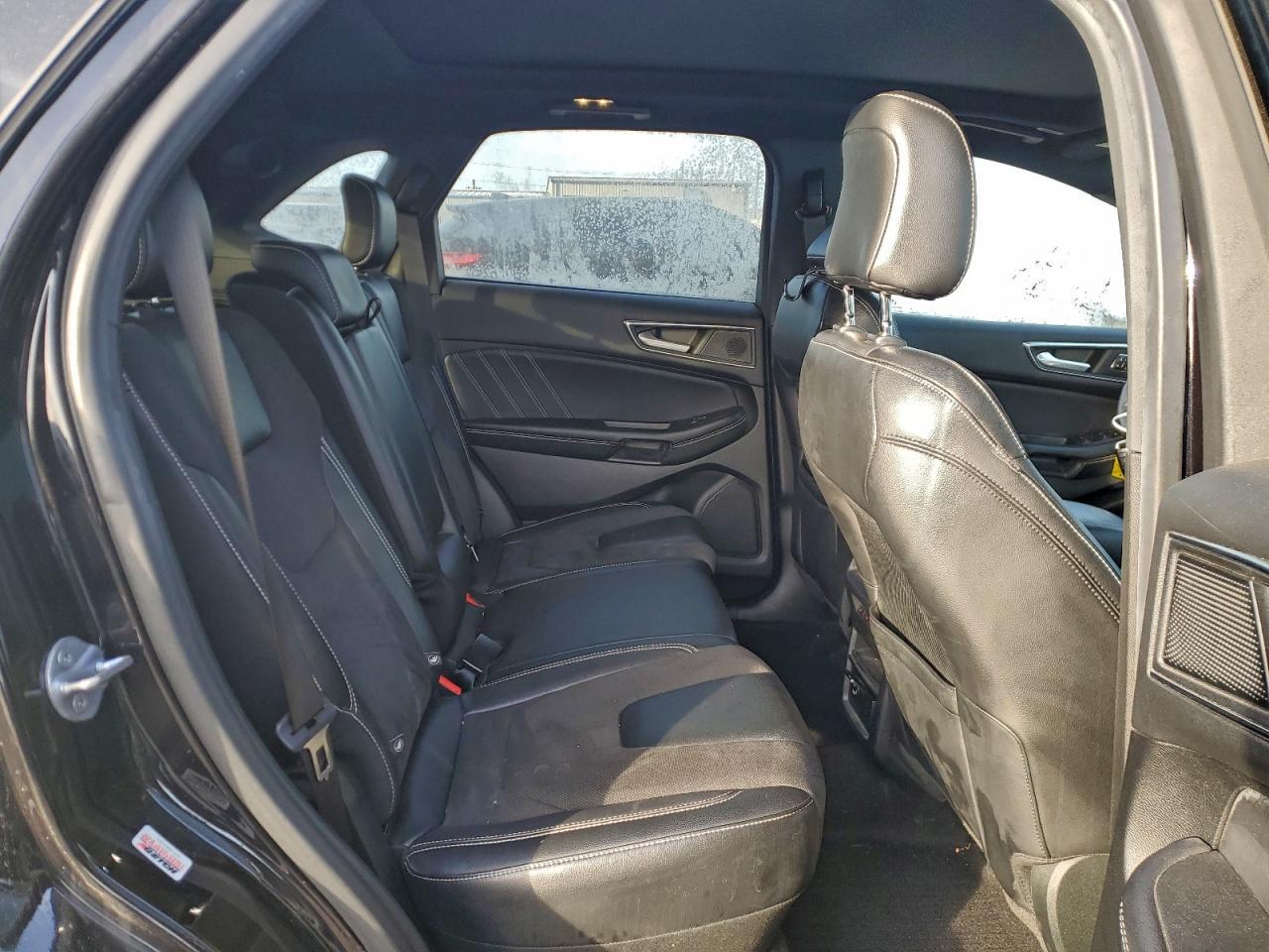 2022 Ford Edge st