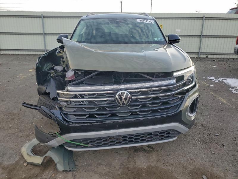 2025 Volkswagen Atlas Peak Edition se