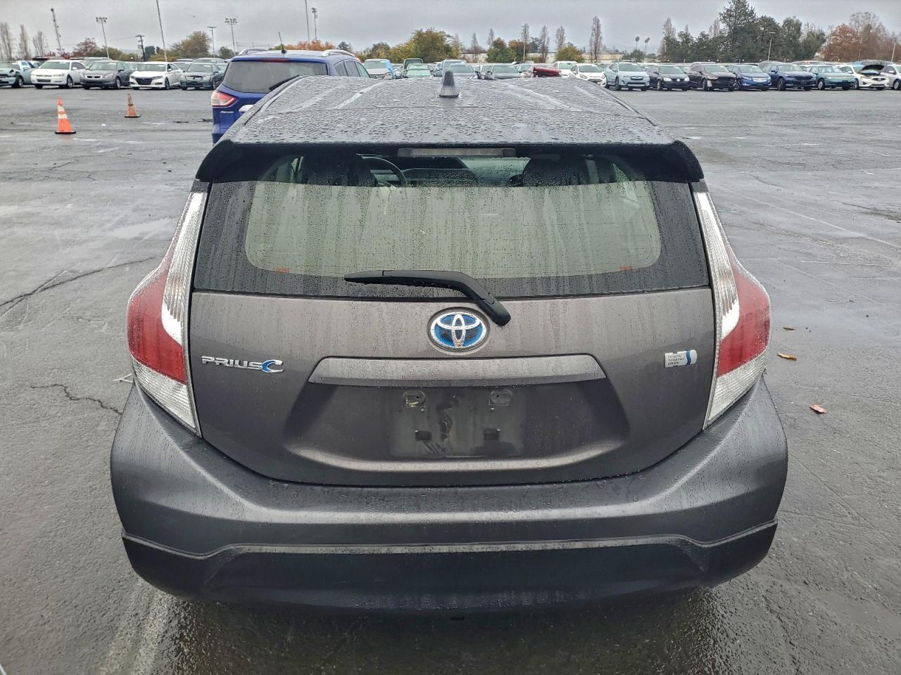2017 Toyota Prius c