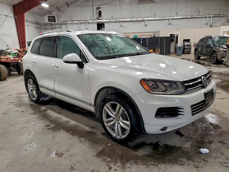 2012 Volkswagen Touareg V6