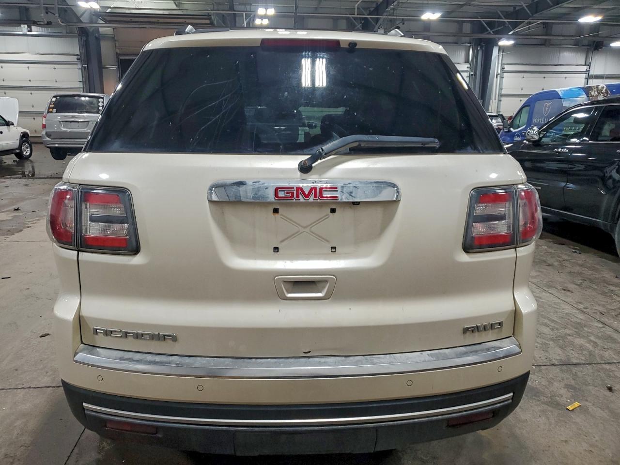 2015 GMC Acadia sle