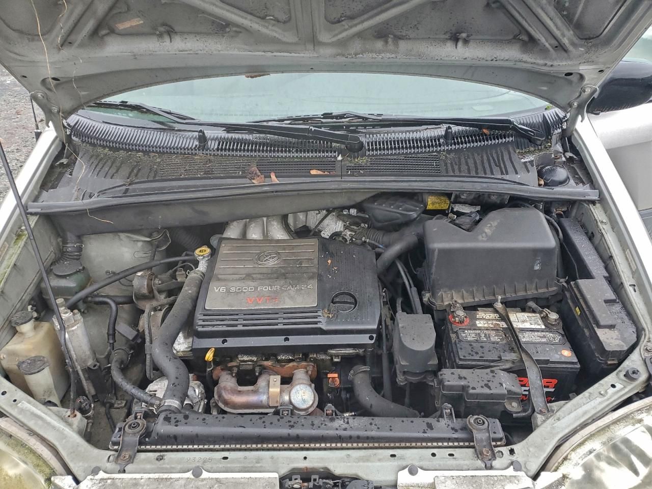 2003 Toyota Sienna le