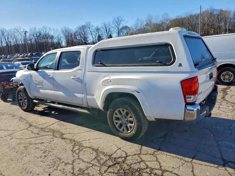 2017 Toyota Tacoma Double cab