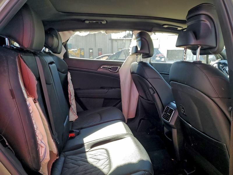 2025 KIA Sportage x Line