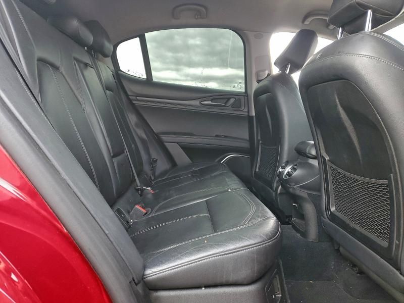 2018 Alfa Romeo Stelvio