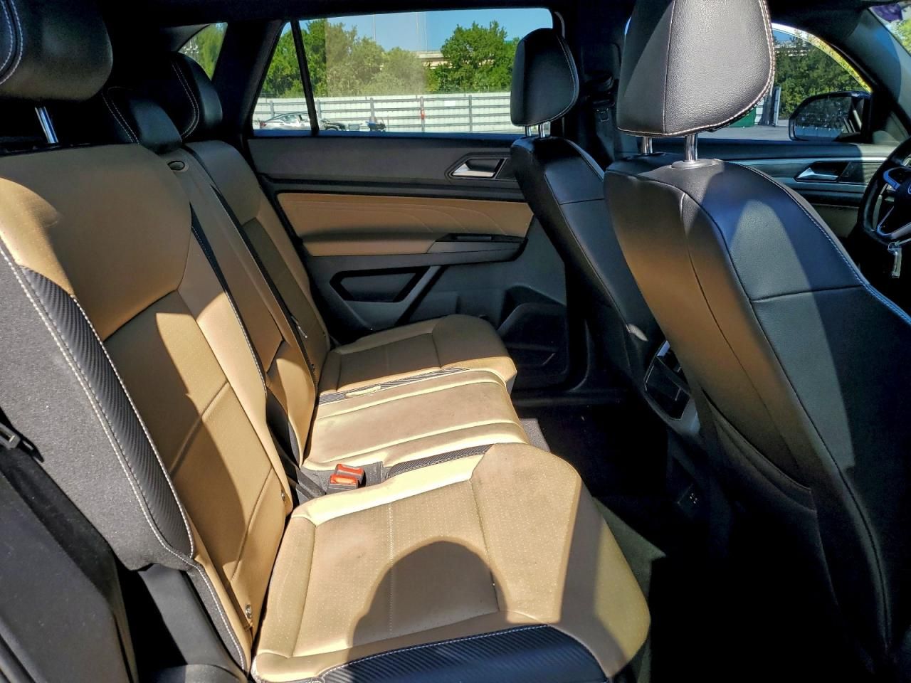 2022 Volkswagen Atlas Cross Sport se