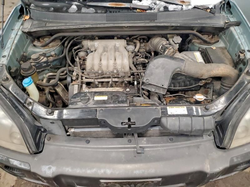 2005 Hyundai Tucson gls