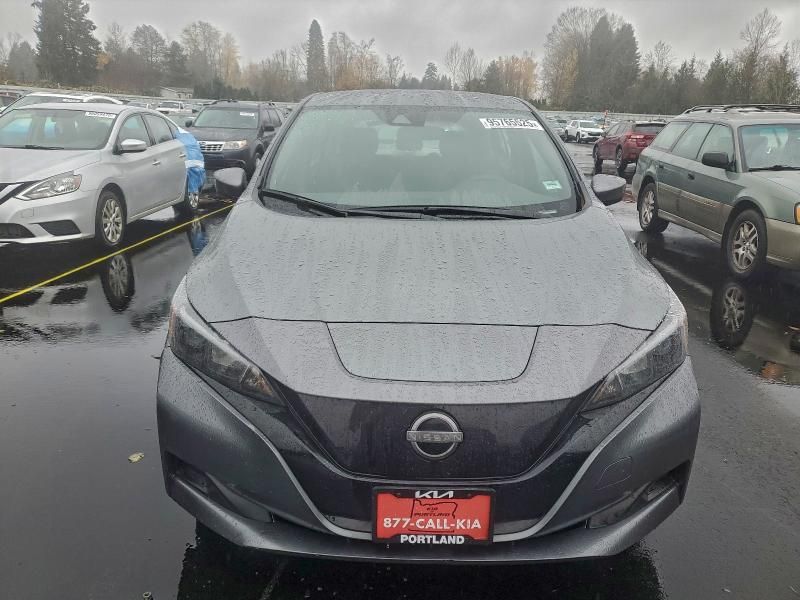 2023 Nissan Leaf s