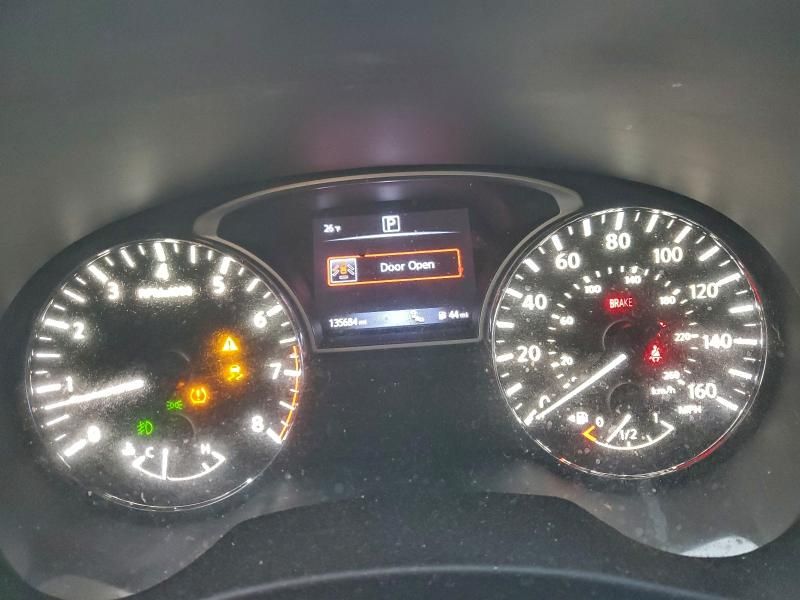 2017 Nissan Pathfinder s