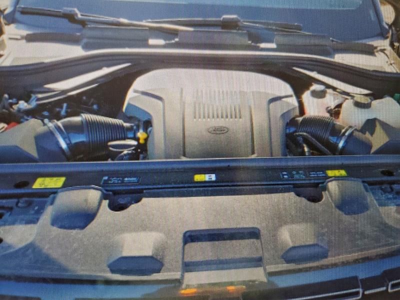 2025 Land Rover Range Rover se