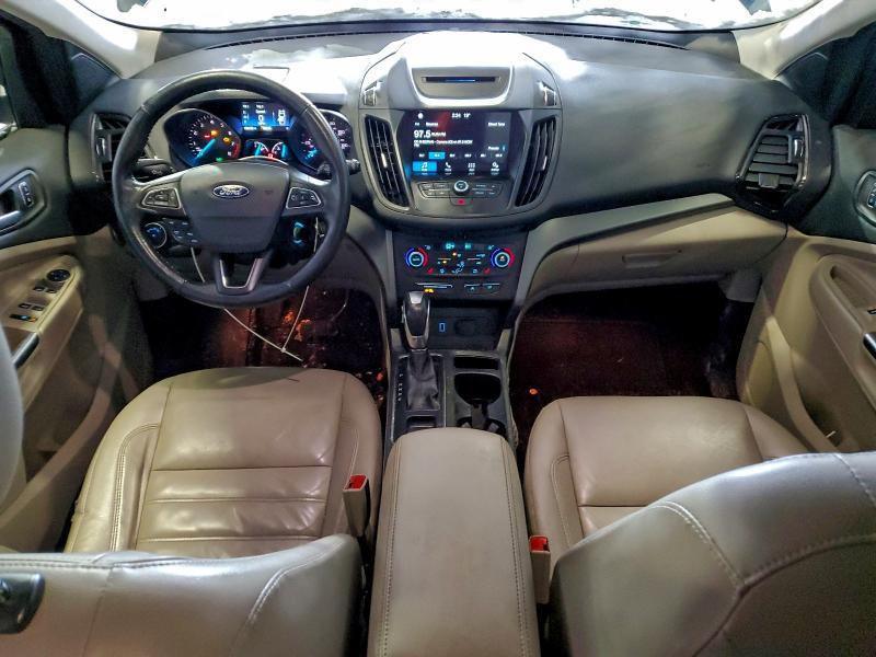 2018 Ford Escape sel