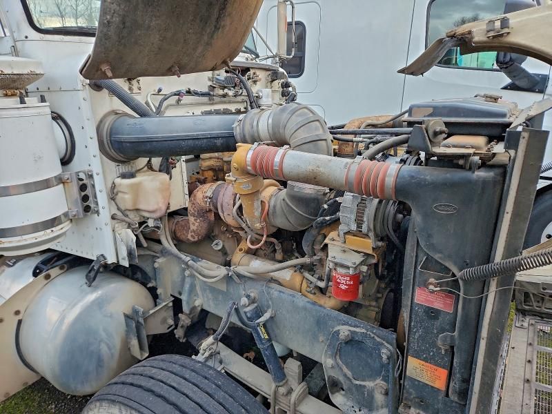 1998 Peterbilt 378 Semi Truck