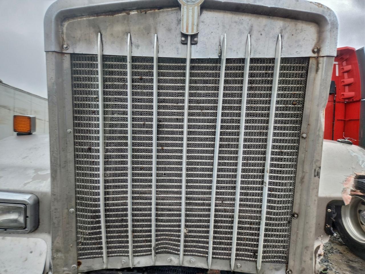 1999 Kenworth W900 Semi Truck