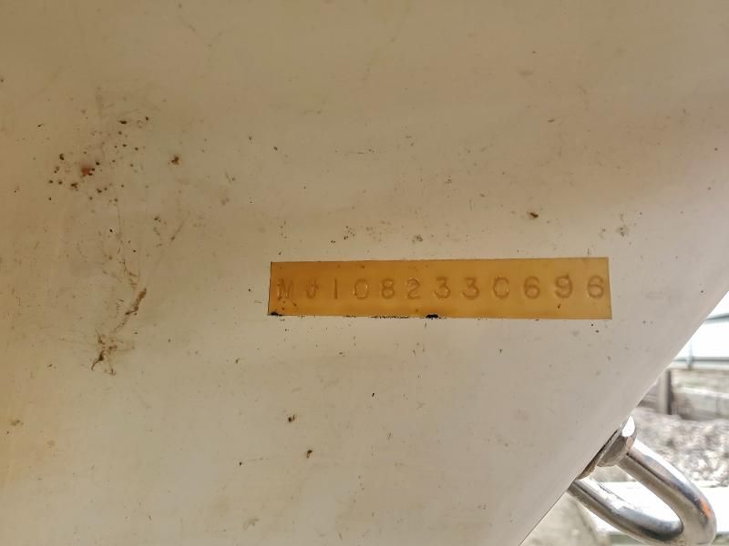 1996 Dynasty Boats Boat