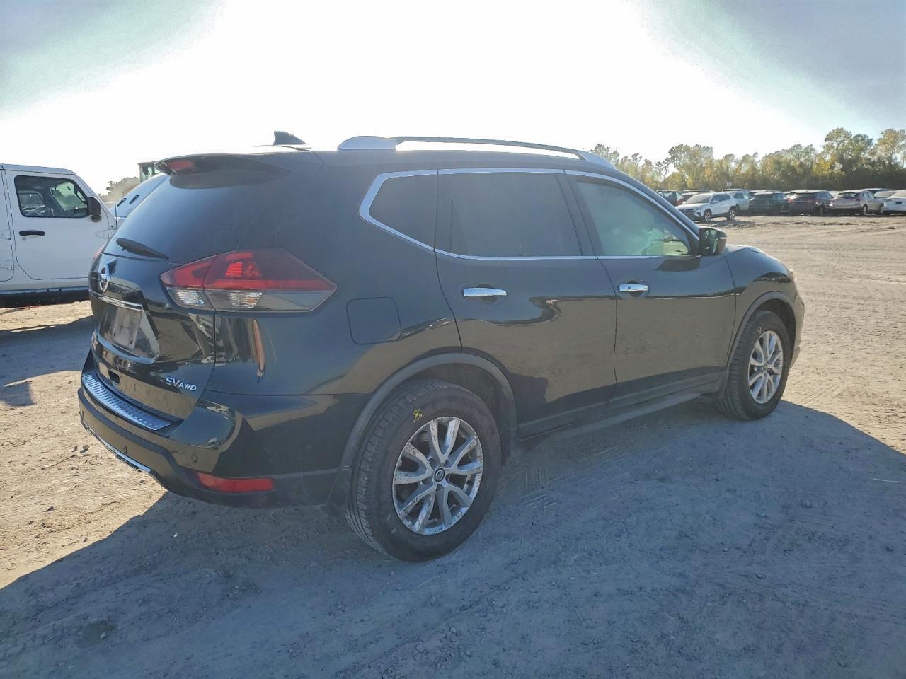 2020 Nissan Rogue s