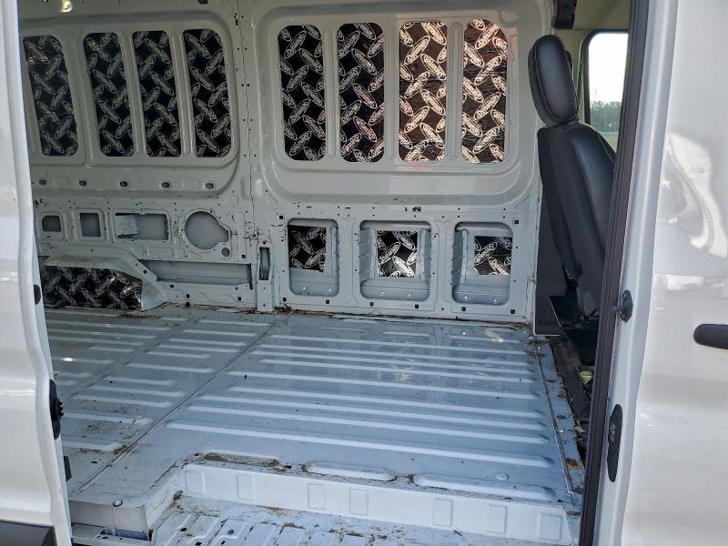 2022 Ford Transit T-250