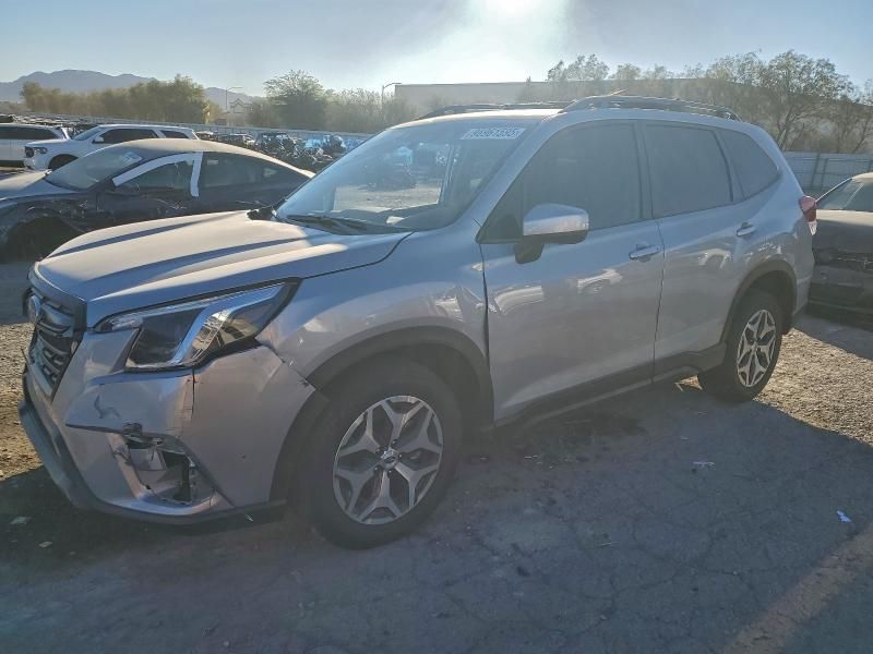 2022 Subaru Forester Premium