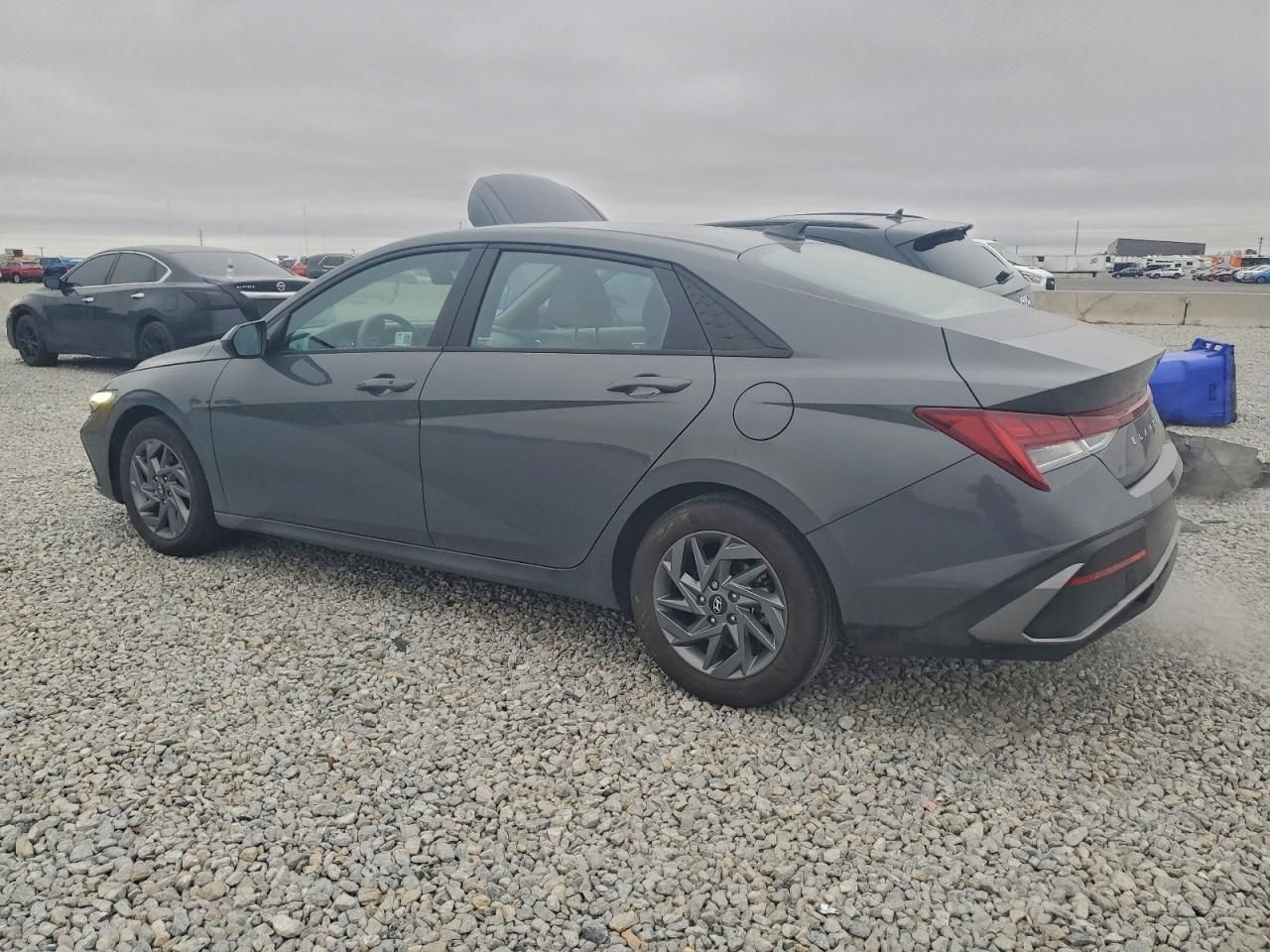 2024 Hyundai Elantra Blue