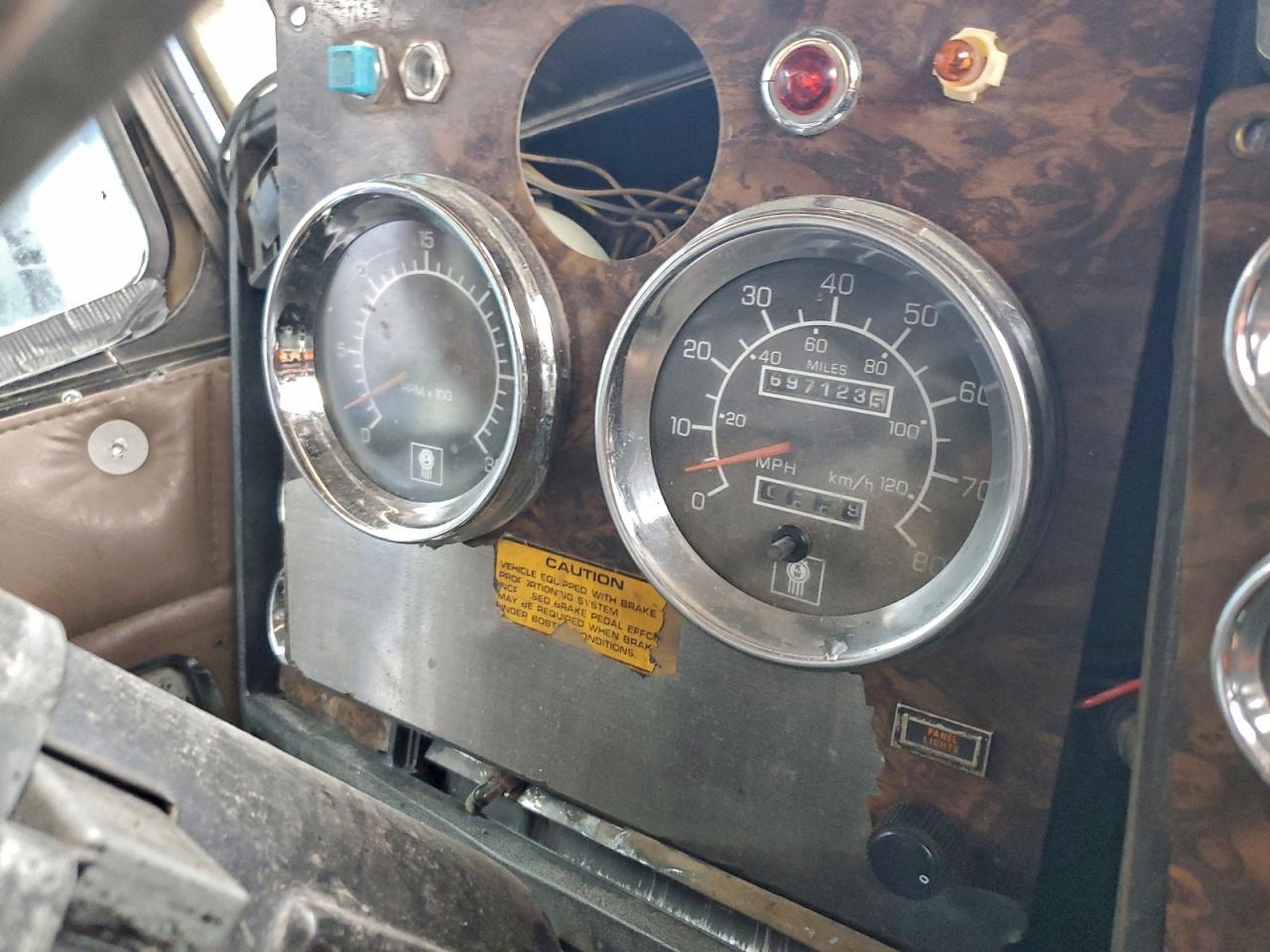 1994 Kenworth Construct