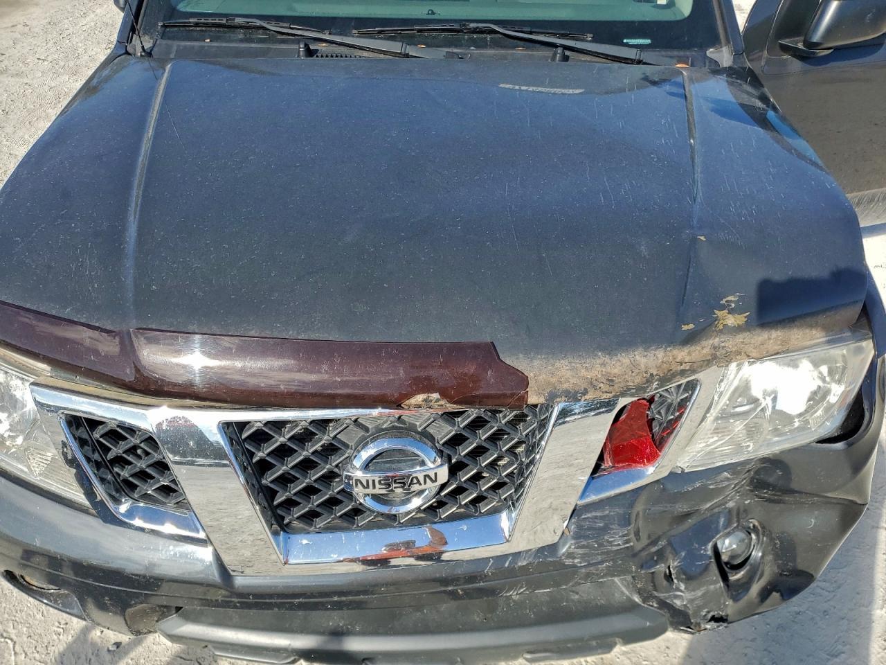 2015 Nissan Frontier S