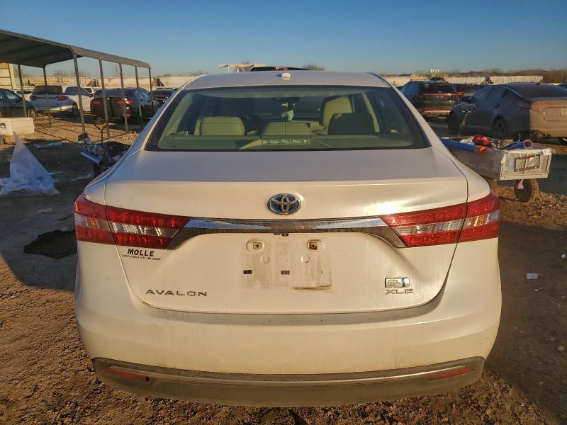 2013 Toyota Avalon Hybrid