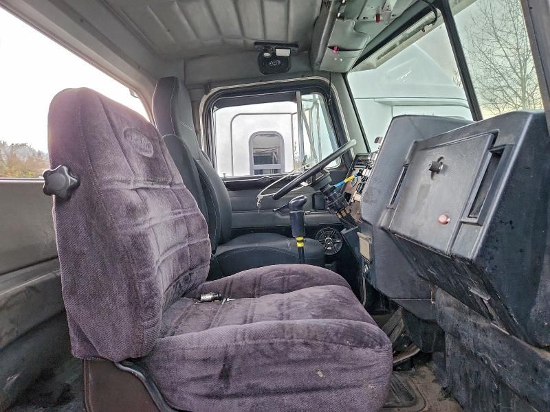 1998 Peterbilt 378 Semi Truck