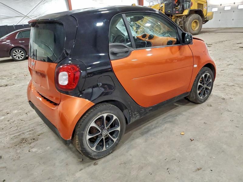 2016 Smart Cars Fortwo