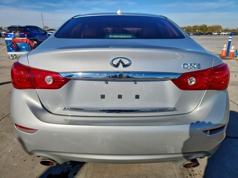 2015 Infiniti Q50 Base