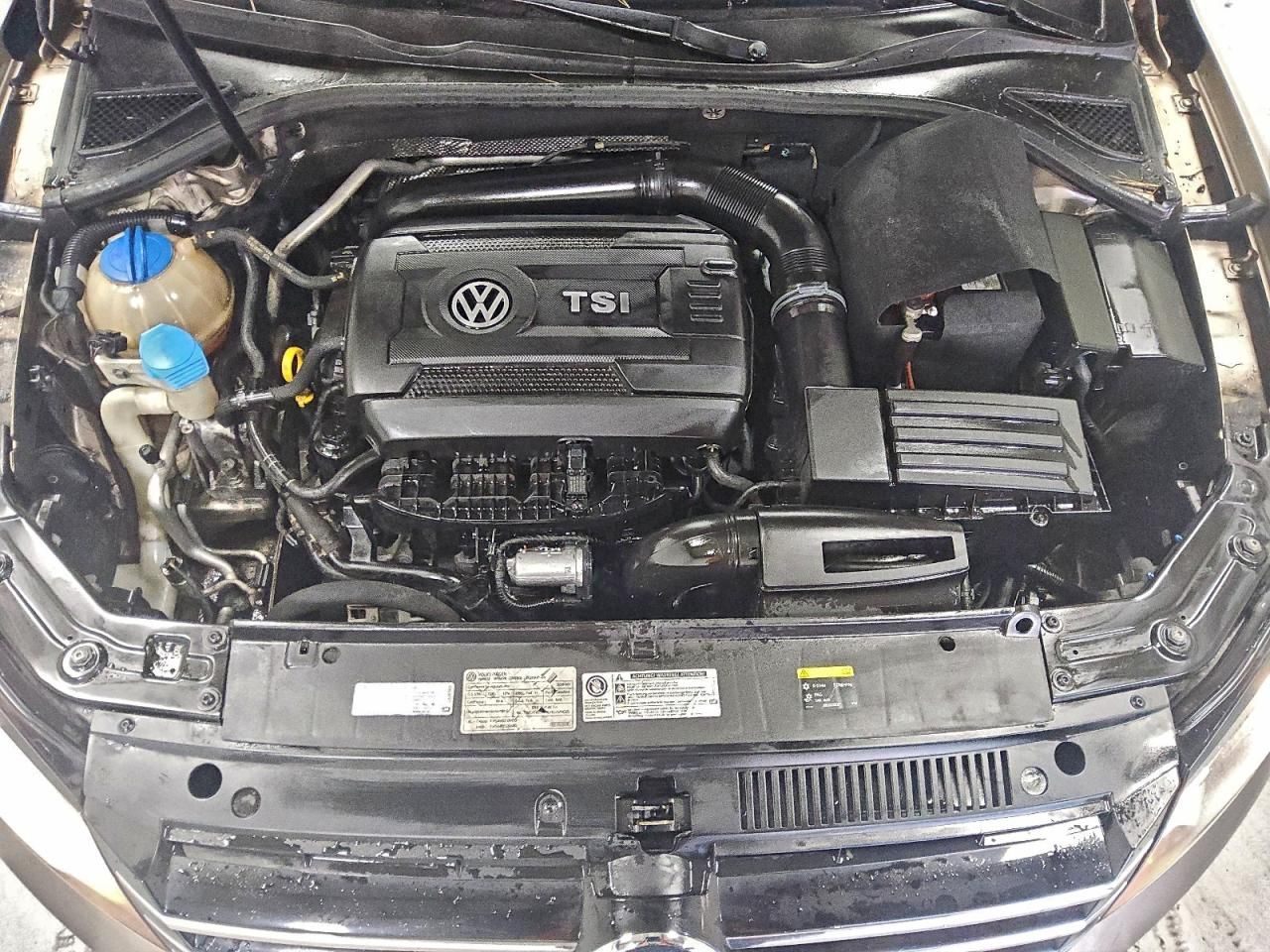 2015 Volkswagen Passat s