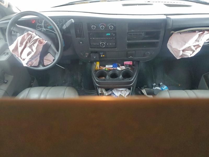 2017 Chevrolet Express G2500