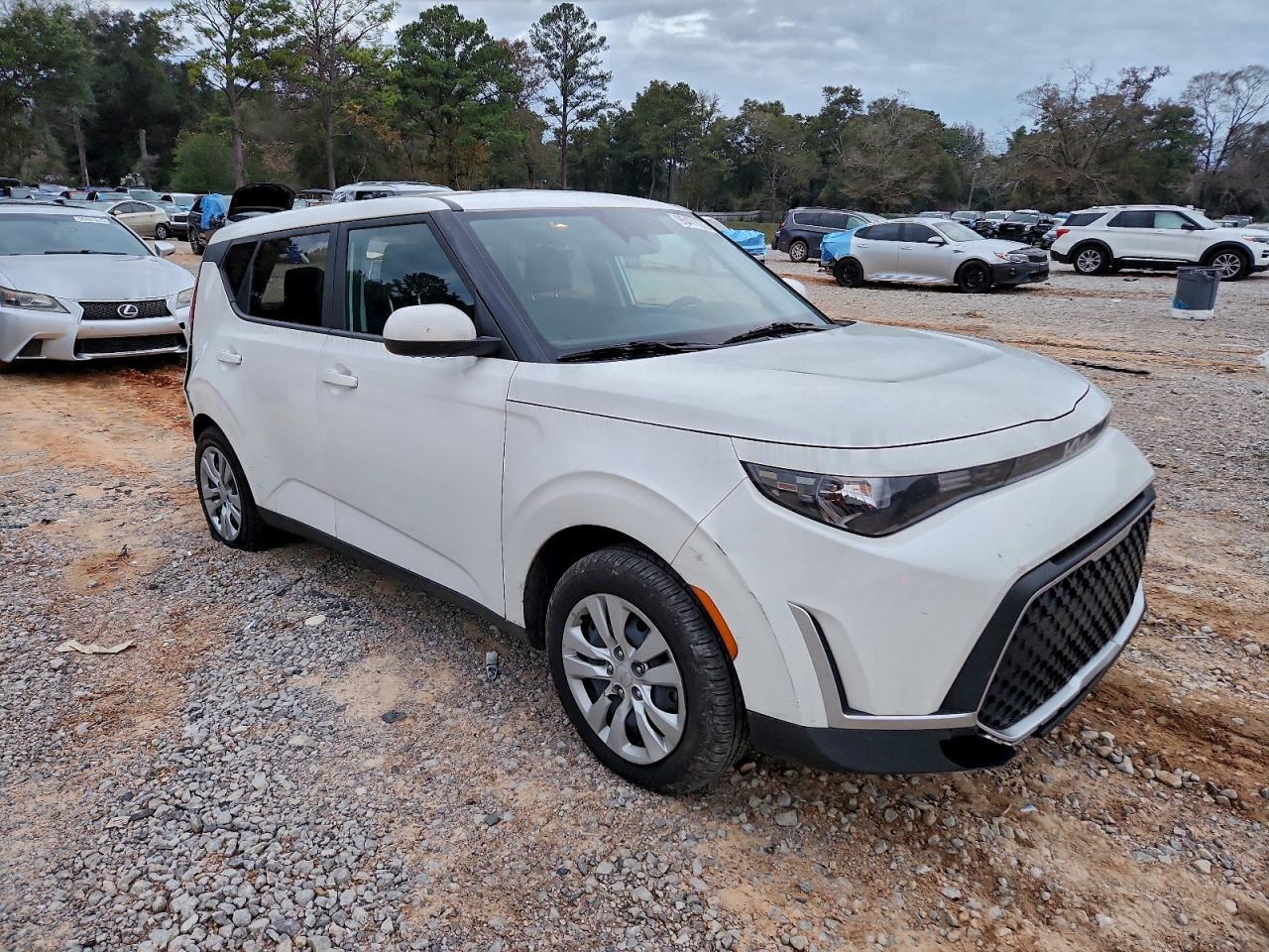 2023 KIA Soul lx