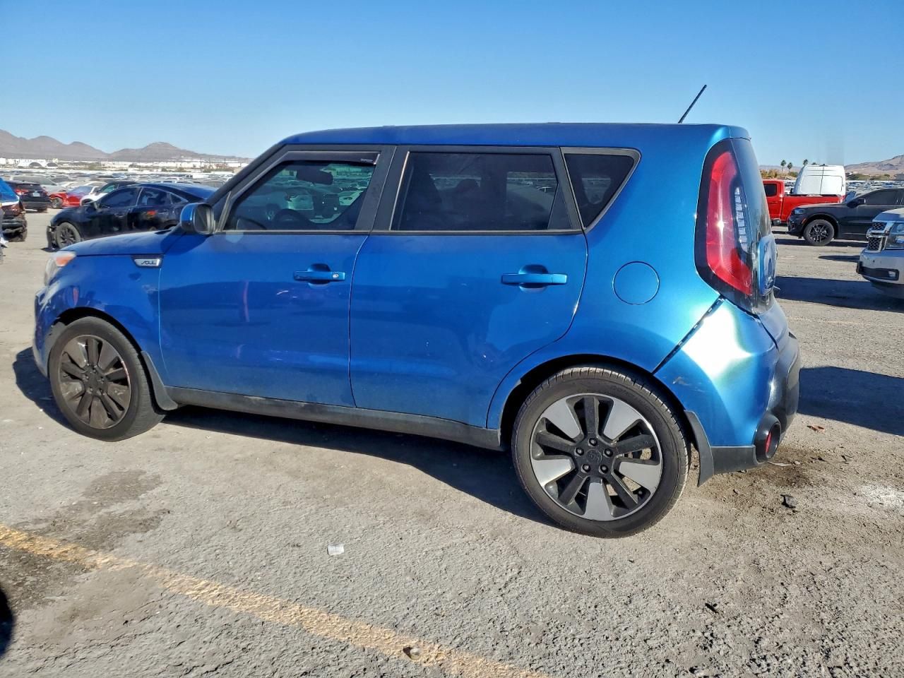 2016 KIA Soul +