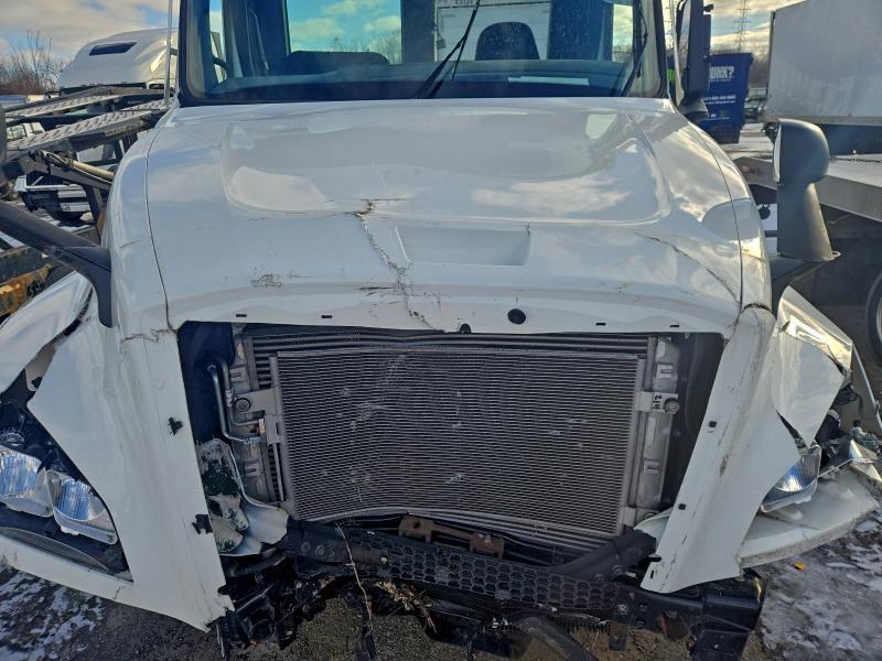 2024 Freightliner Cascadia 126 Semi Truck
