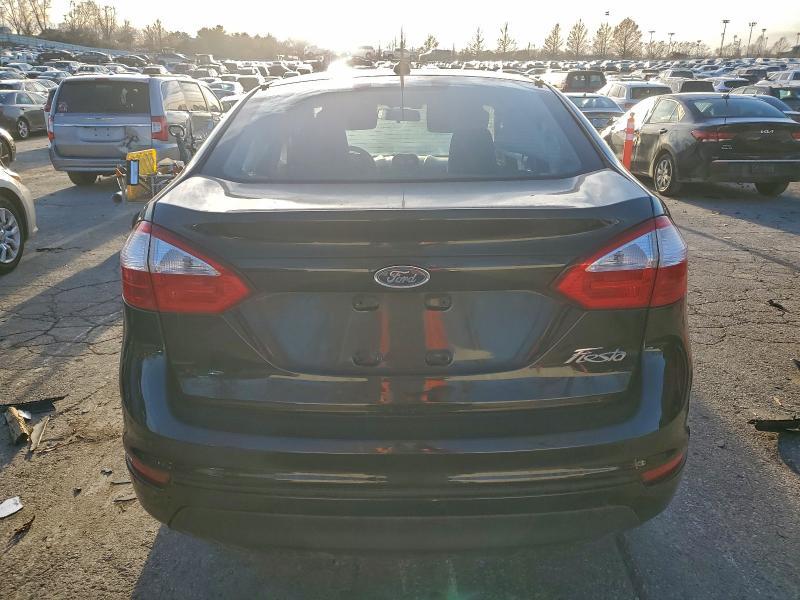 2015 Ford Fiesta s