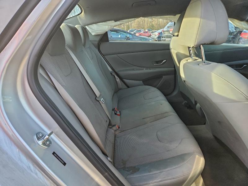 2021 Hyundai Elantra se
