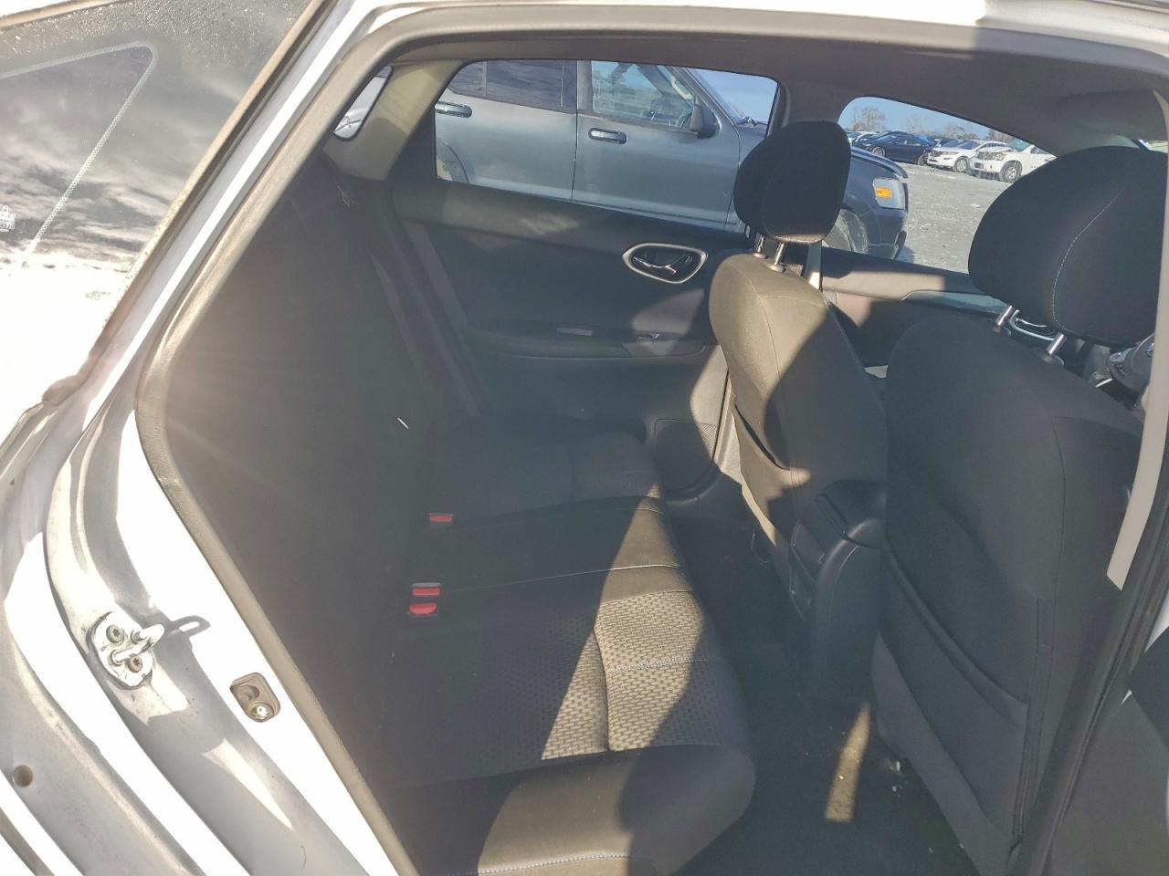 2016 Nissan Sentra s