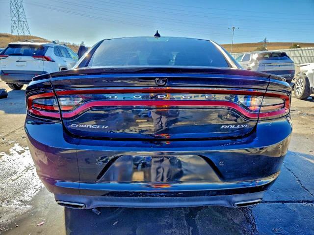 2015 Dodge Charger sxt