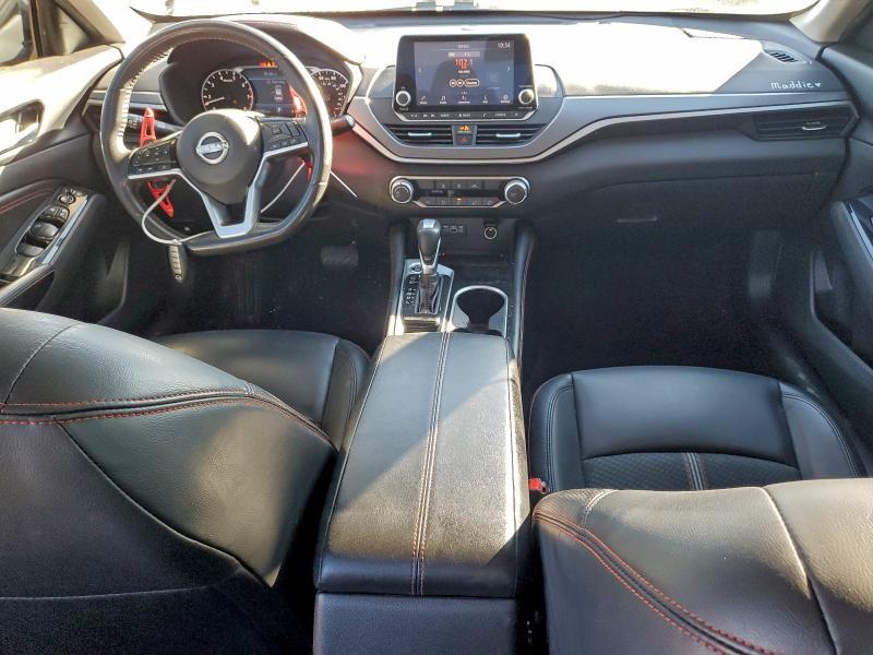 2023 Nissan Altima sr