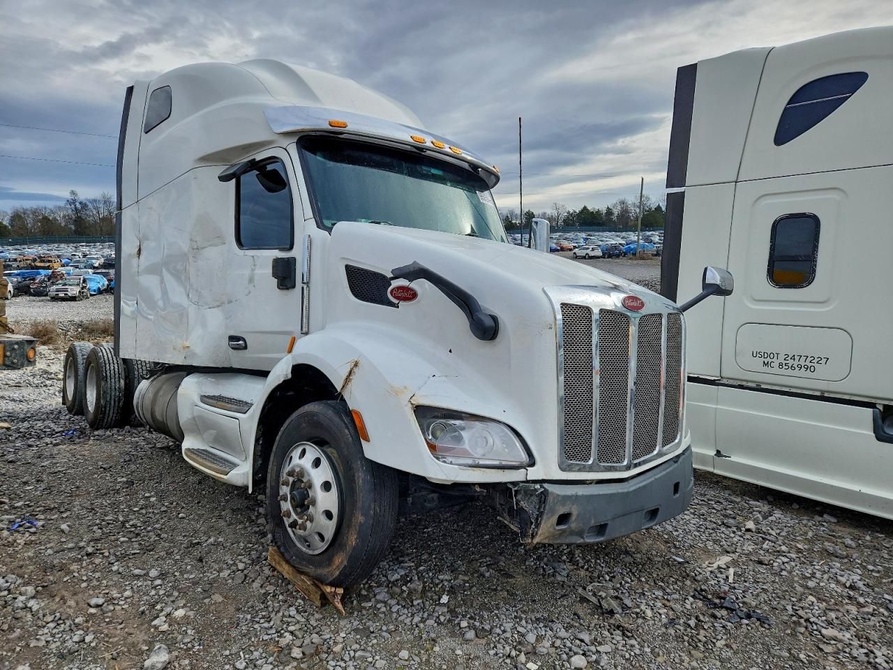 2022 Peterbilt 579 Semi Truck