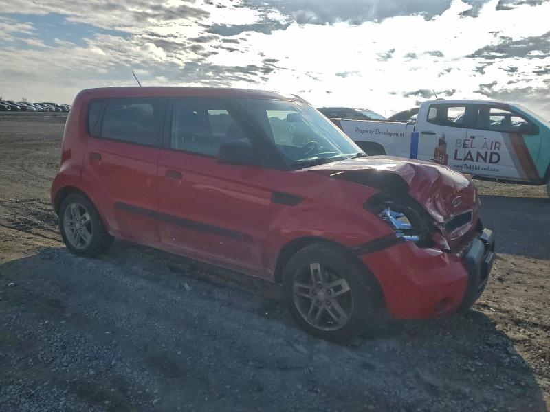2010 KIA Soul +