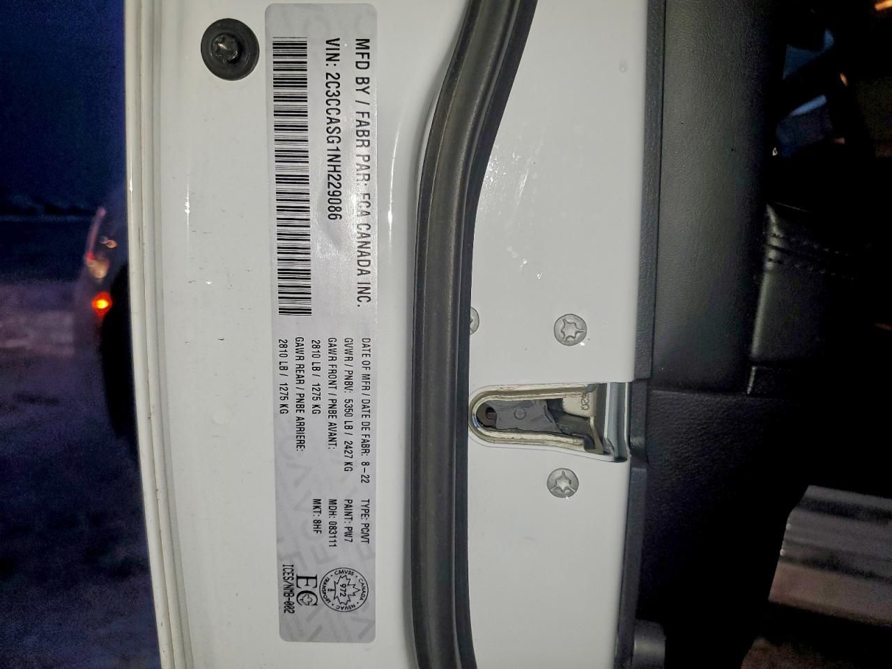 2022 Chrysler 300 Touring l