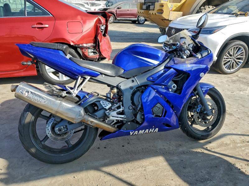 2003 Yamaha Yzfr6 l