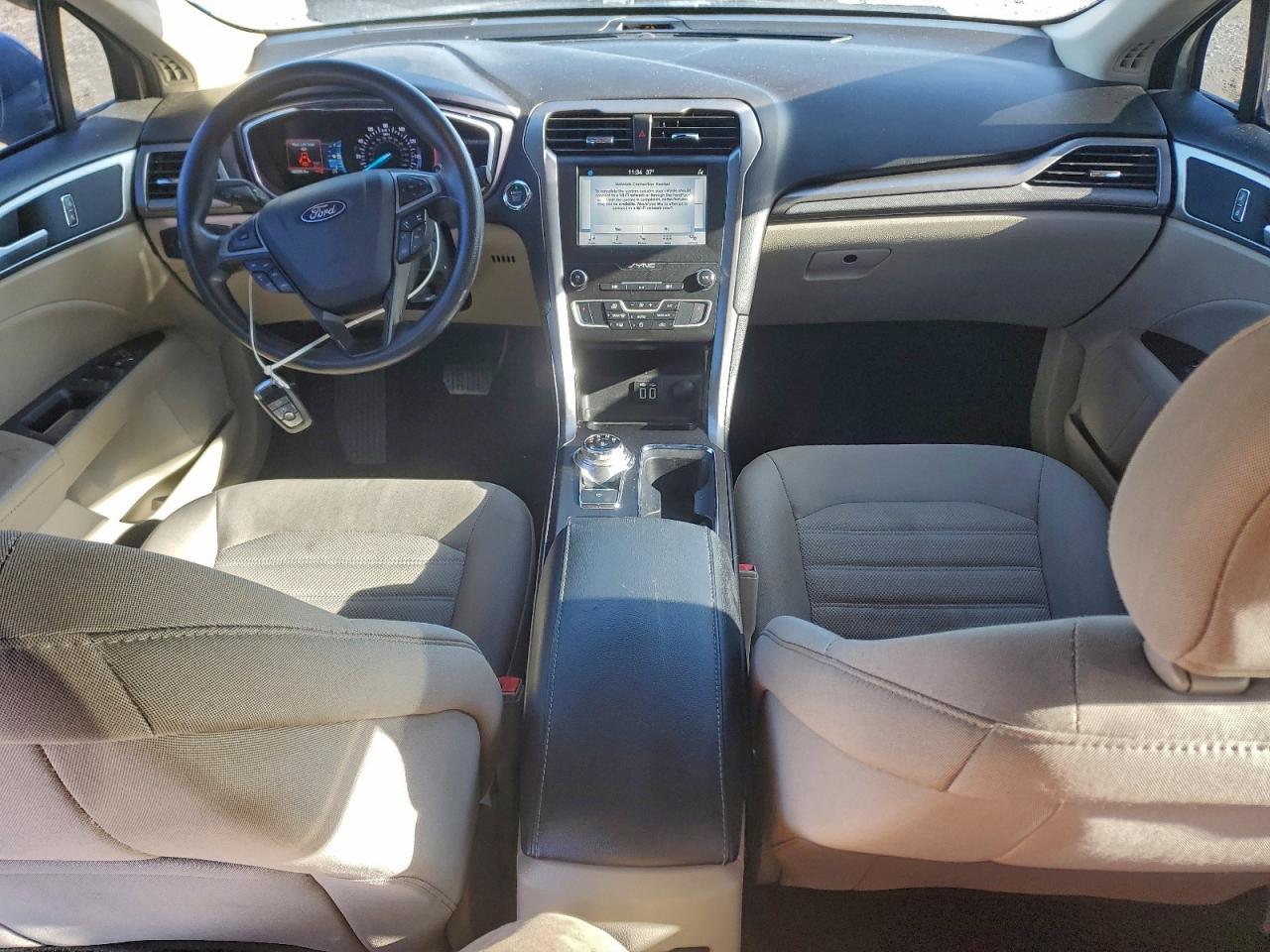 2019 Ford Fusion se