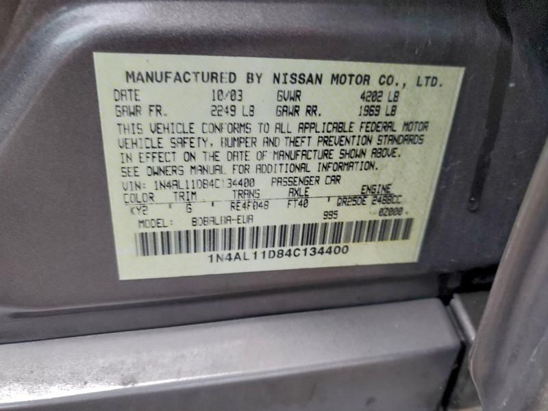 2004 Nissan Altima Base