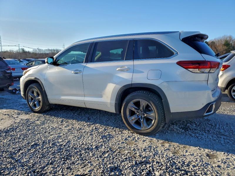 2017 Toyota Highlander Limited