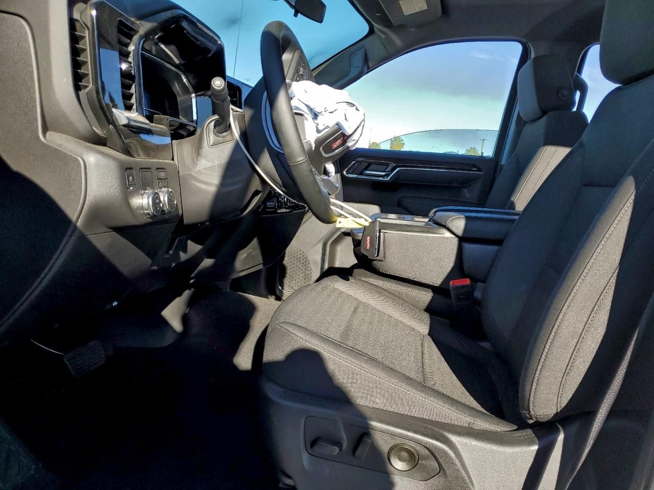 2025 GMC Sierra C1500 Elevation